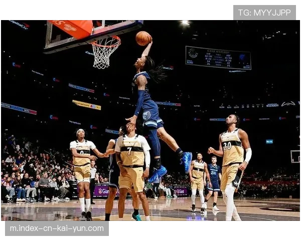 戈登被送至灰熊 孟菲斯替补席增加得分火力