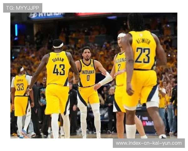 黄蜂全队送出35次助攻 团队篮球击溃步行者防线 黄蜂全队送出35次助攻 团队篮球击溃步行者防线